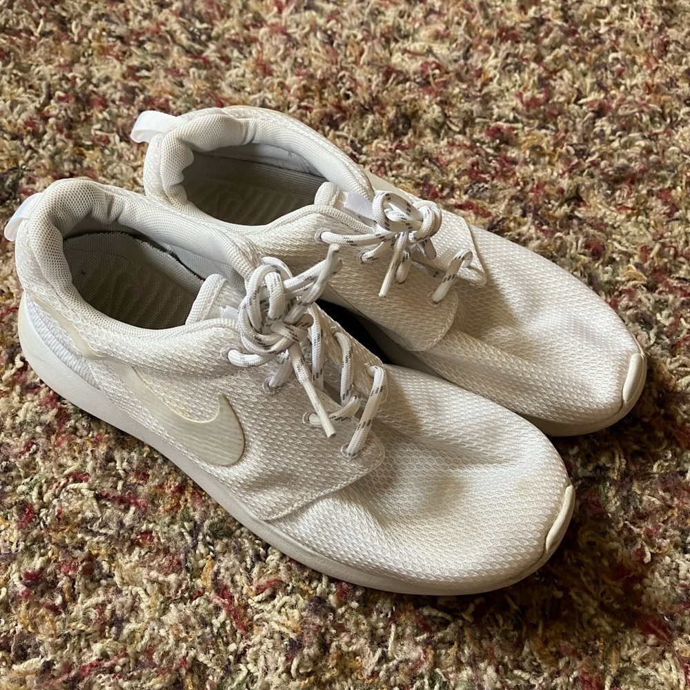 Nike Roshes